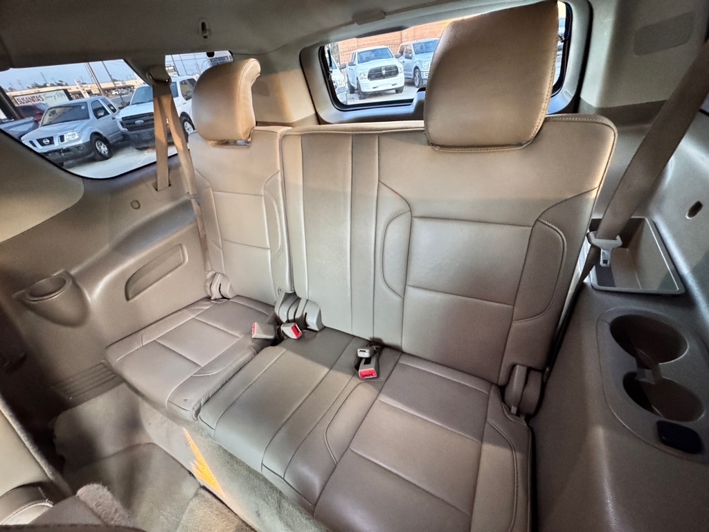 Chevrolet Suburban  2016