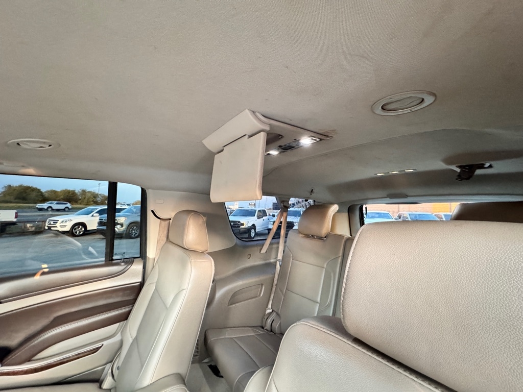 Chevrolet Suburban  2016
