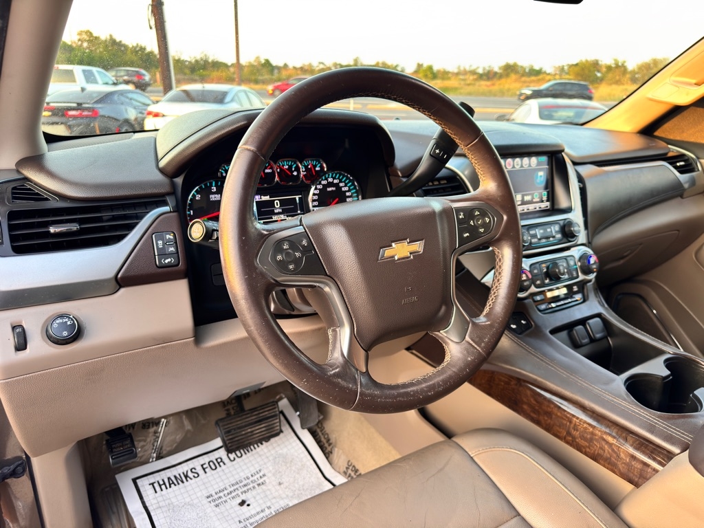 Chevrolet Suburban  2016