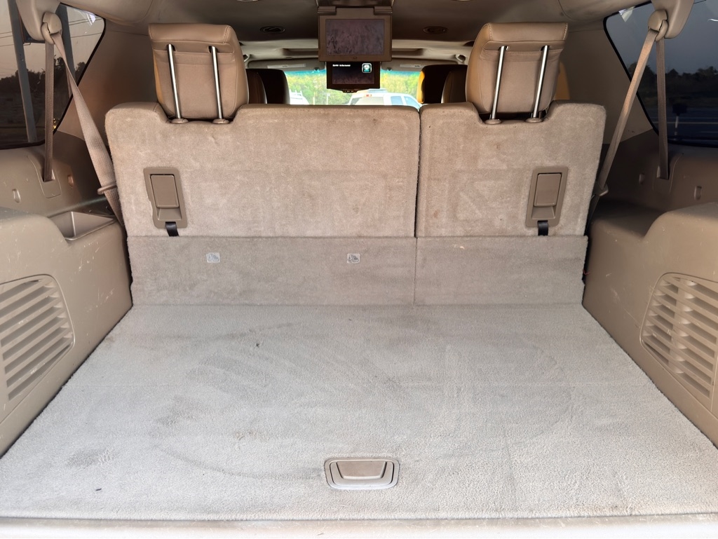 Chevrolet Suburban  2016