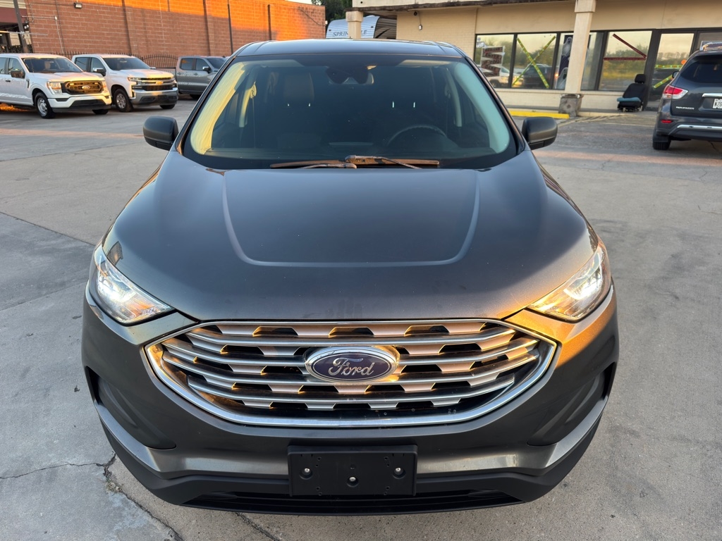 2020 Ford Edge SE photo 5