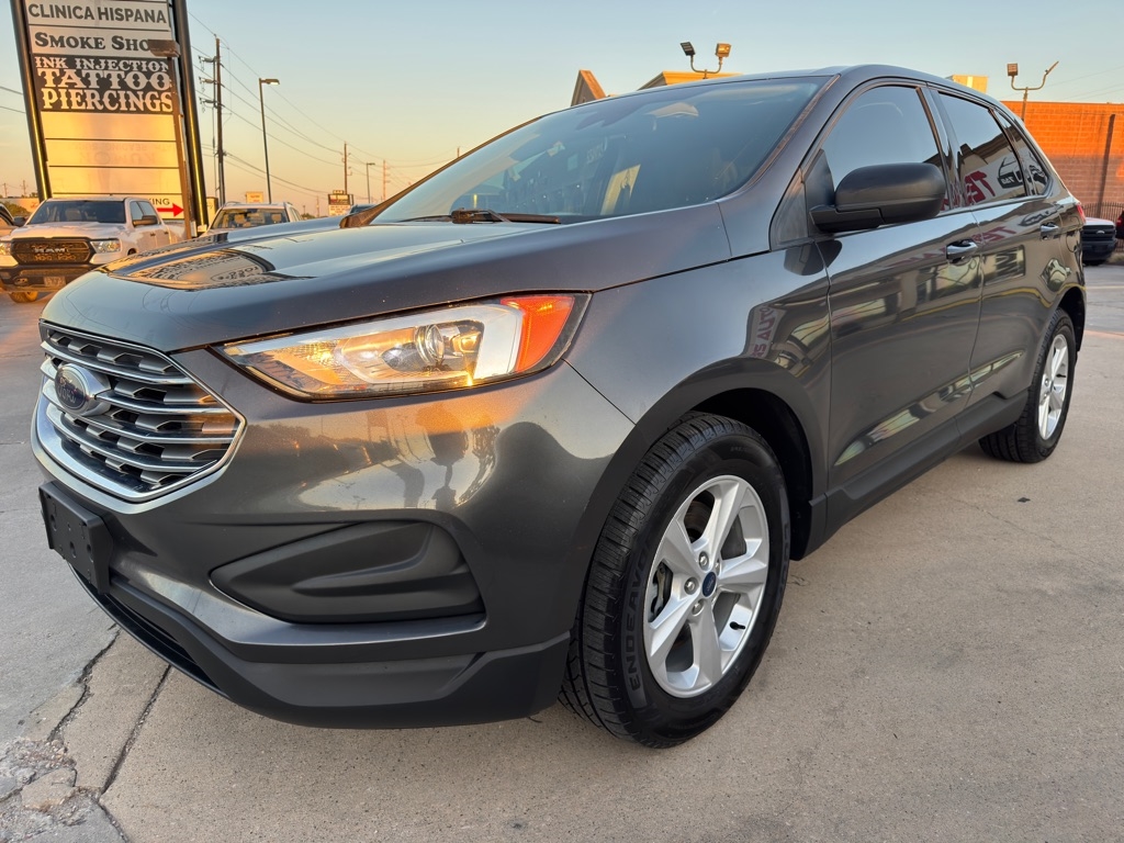 2020 Ford Edge SE photo 6