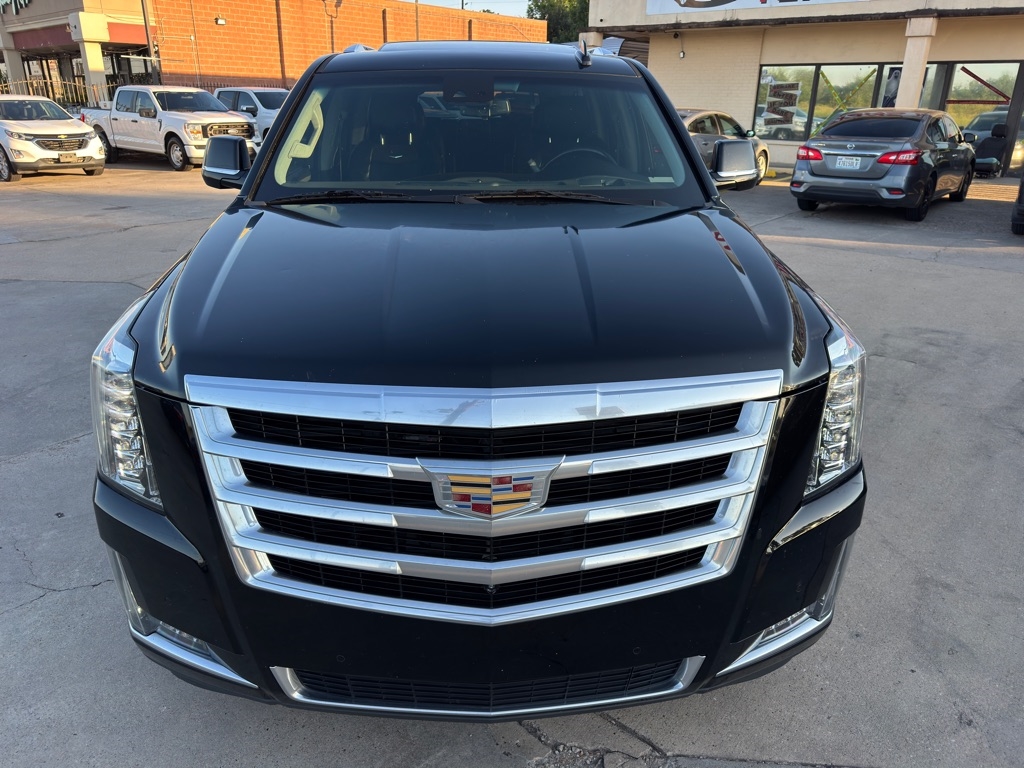 2019 Cadillac Escalade ESV Luxury photo 5