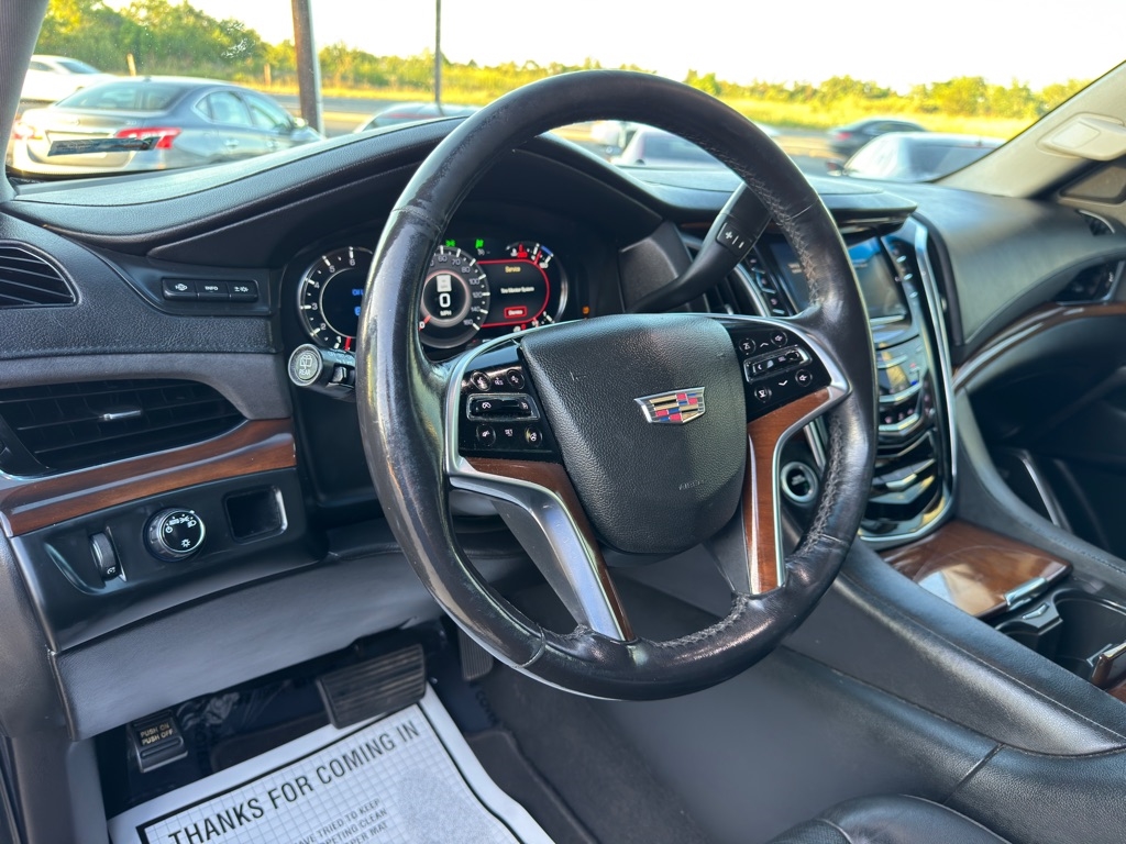 2019 Cadillac Escalade ESV Luxury photo 28
