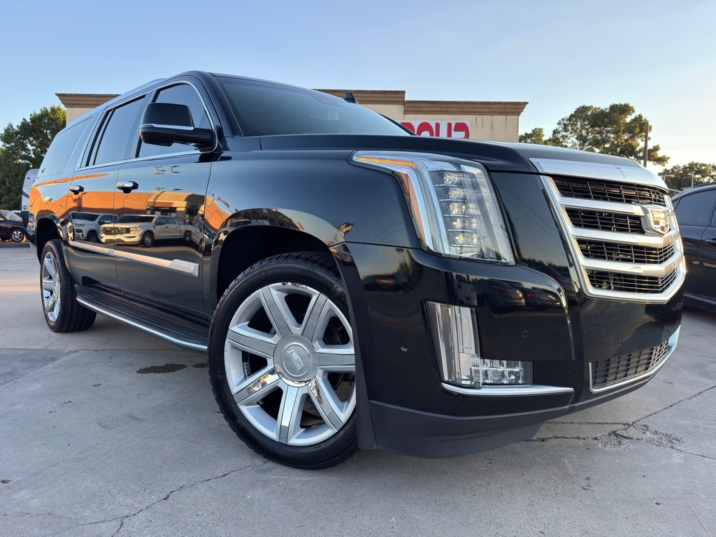2019 Cadillac Escalade ESV Luxury photo 41
