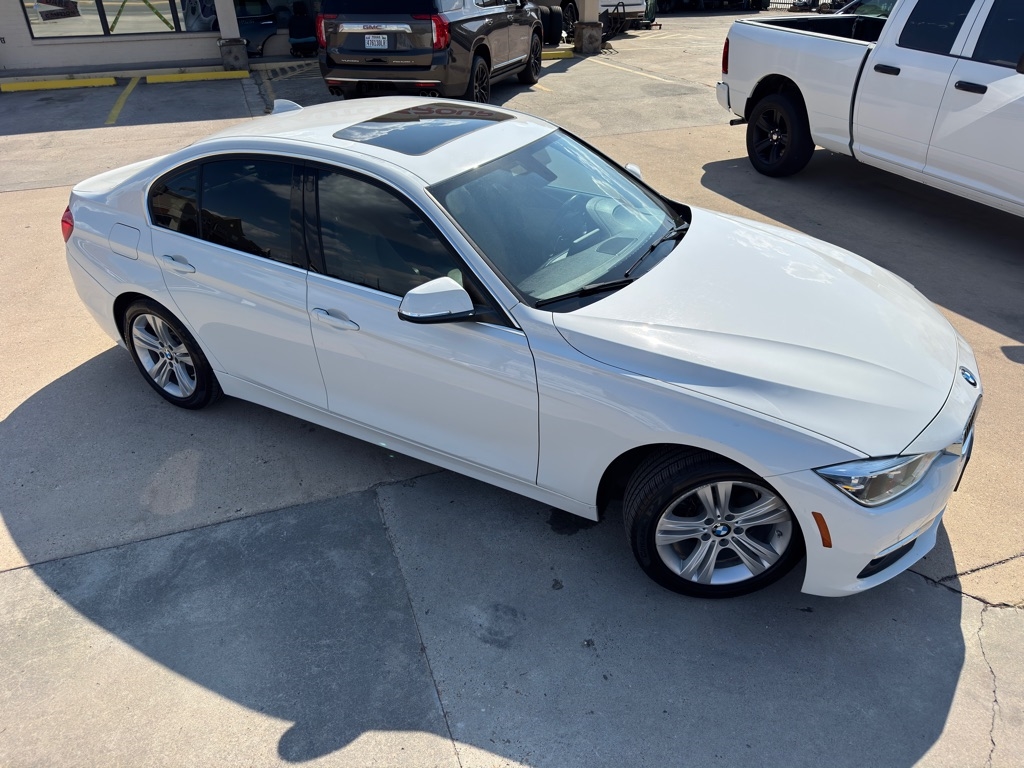 2018 Bmw 330i Sedan photo 3