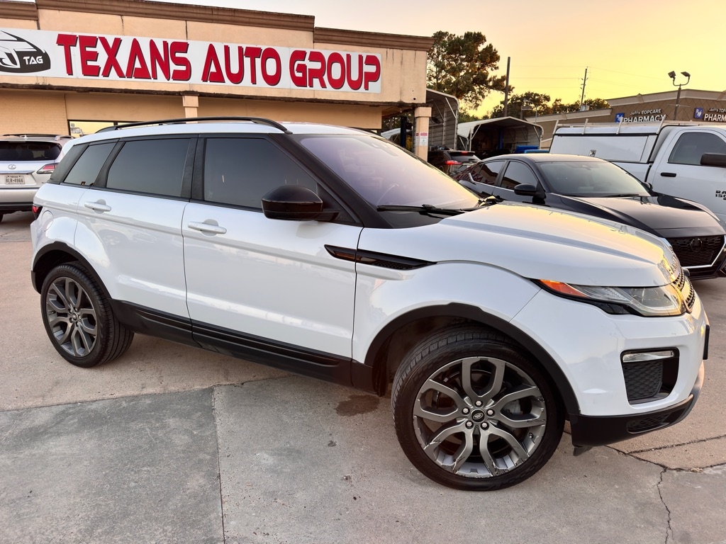 2016 Land Rover Range Rover Evoque SE photo 2