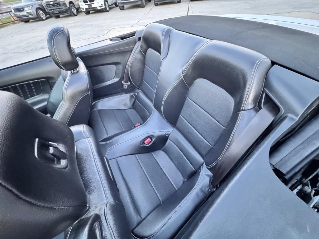 2019 Ford Mustang EcoBoost Premium - Photo 17