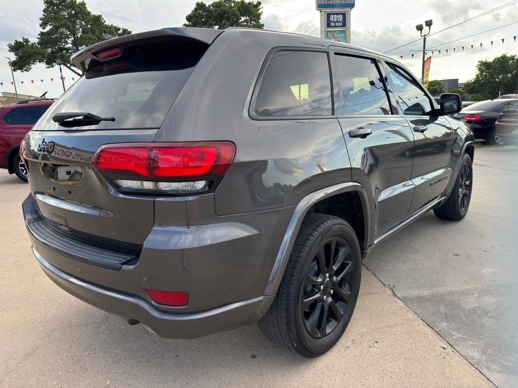 2018 Jeep Grand Cherokee Altitude - Photo 8