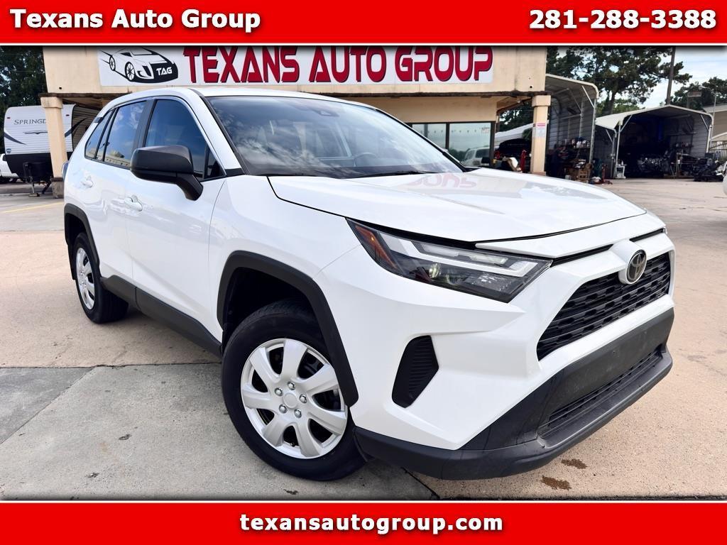 2025 Toyota RAV4 LE