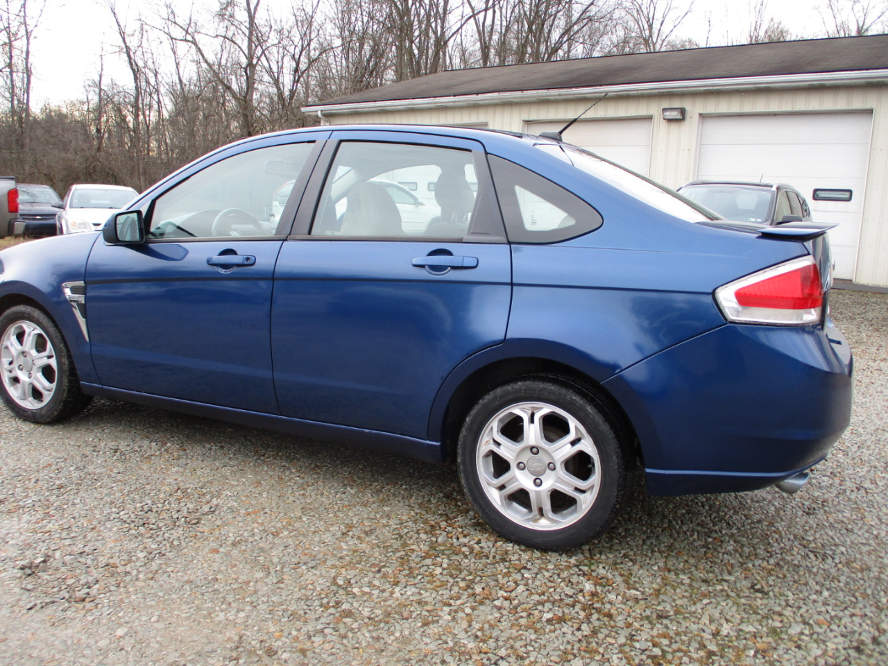 Ford Focus 4dr Sdn SES 2008