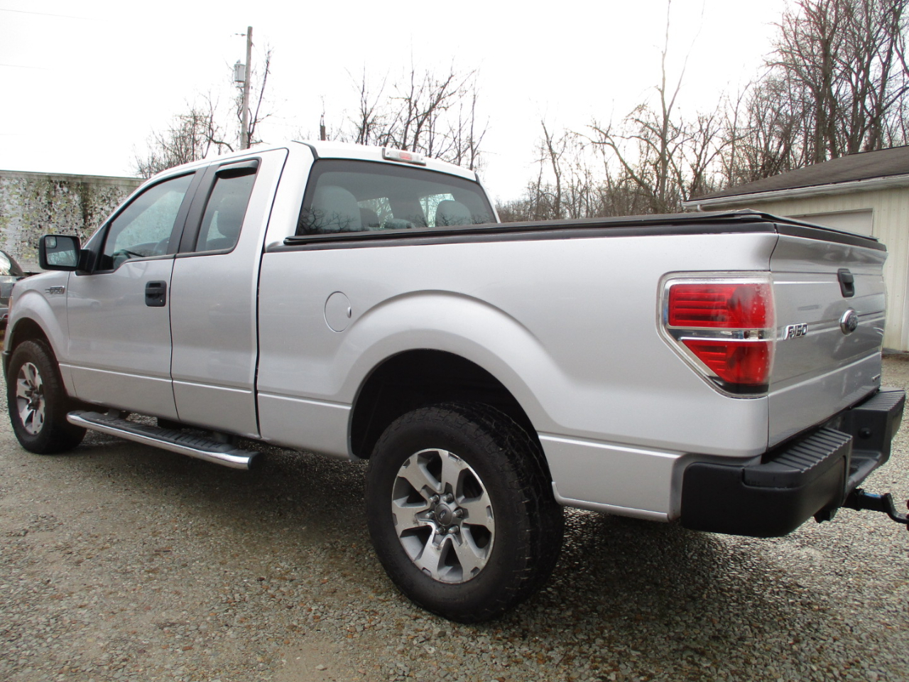 Ford F-150 4WD SuperCab 145" Lariat 2013