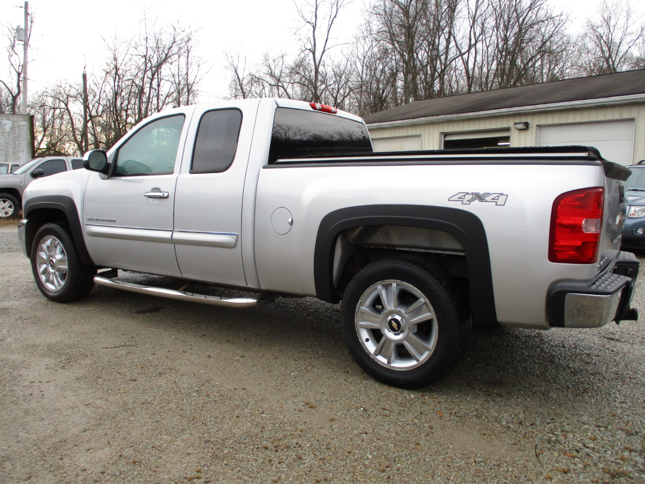 Chevrolet Silverado 1500 4WD Ext Cab 143.5" LT 2013
