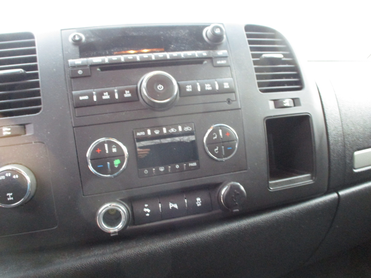 Chevrolet Silverado 1500 4WD Ext Cab 143.5" LT 2013