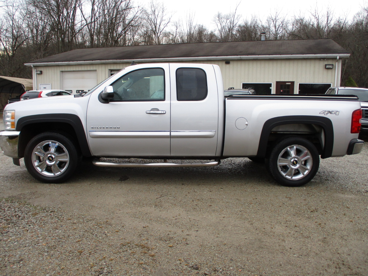 Chevrolet Silverado 1500 4WD Ext Cab 143.5" LT 2013