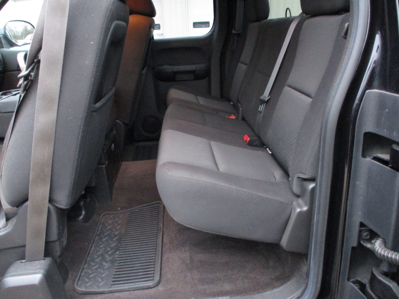 Chevrolet Silverado 1500 4WD Ext Cab 143.5" LT 2013