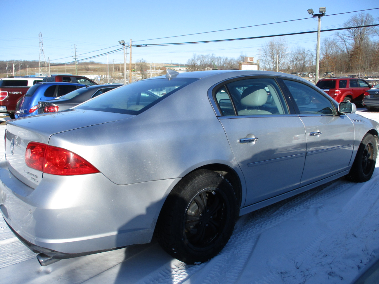 Buick Lucerne 4dr Sdn CXL Premium 2010
