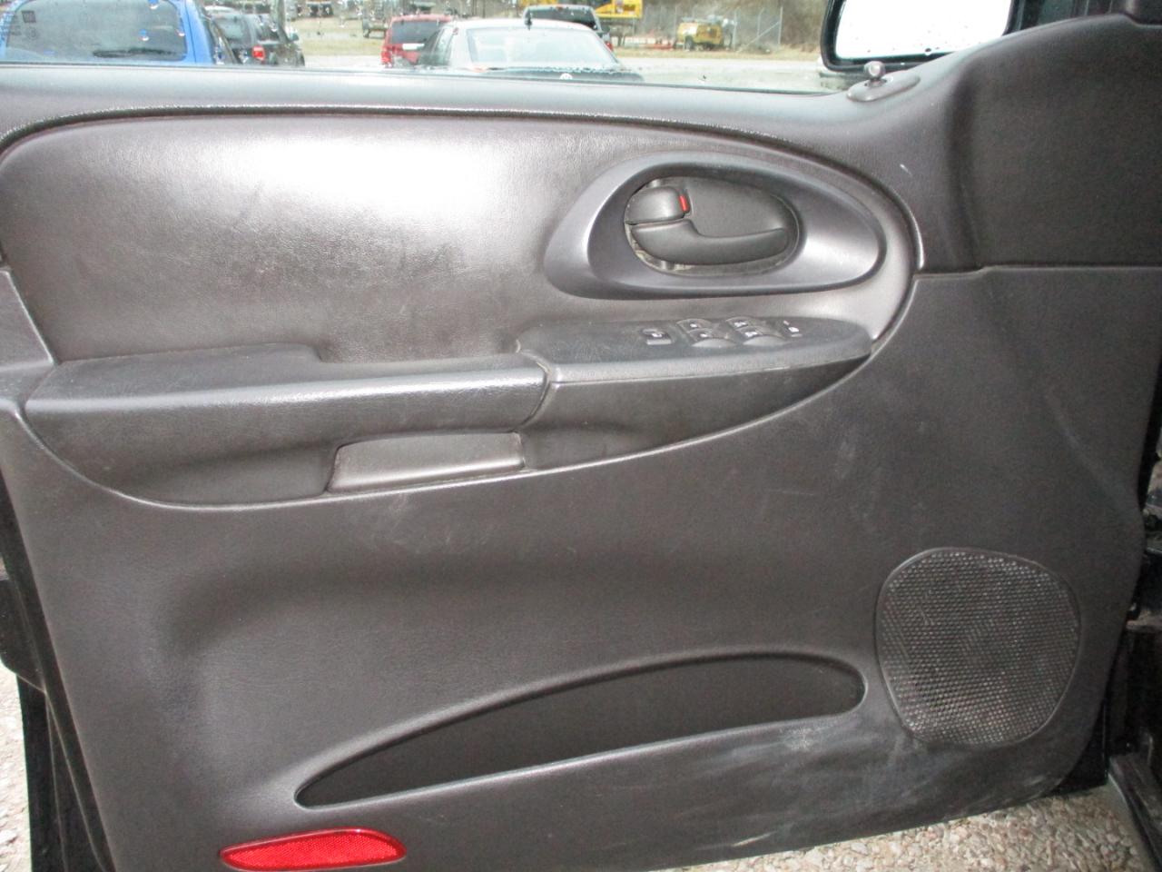 Chevrolet TrailBlazer 4WD 4dr LT w/1LT 2009