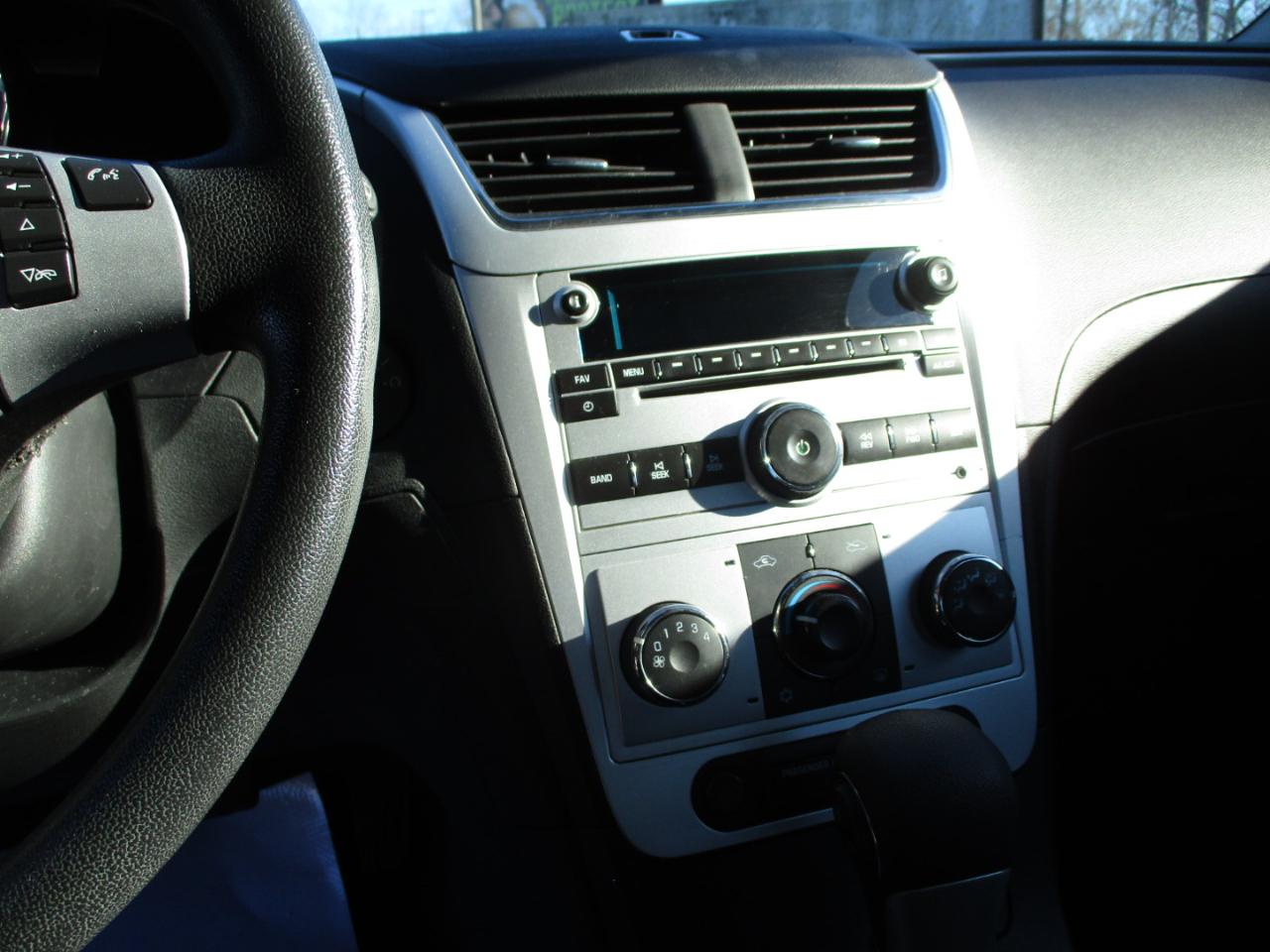 Chevrolet Malibu 4dr Sdn LT w/1LT 2011