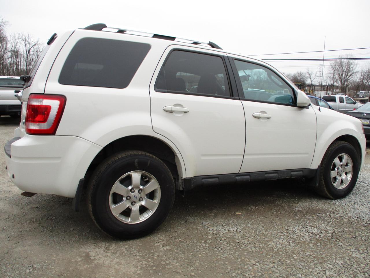 Ford Escape 4WD 4dr Limited 2011