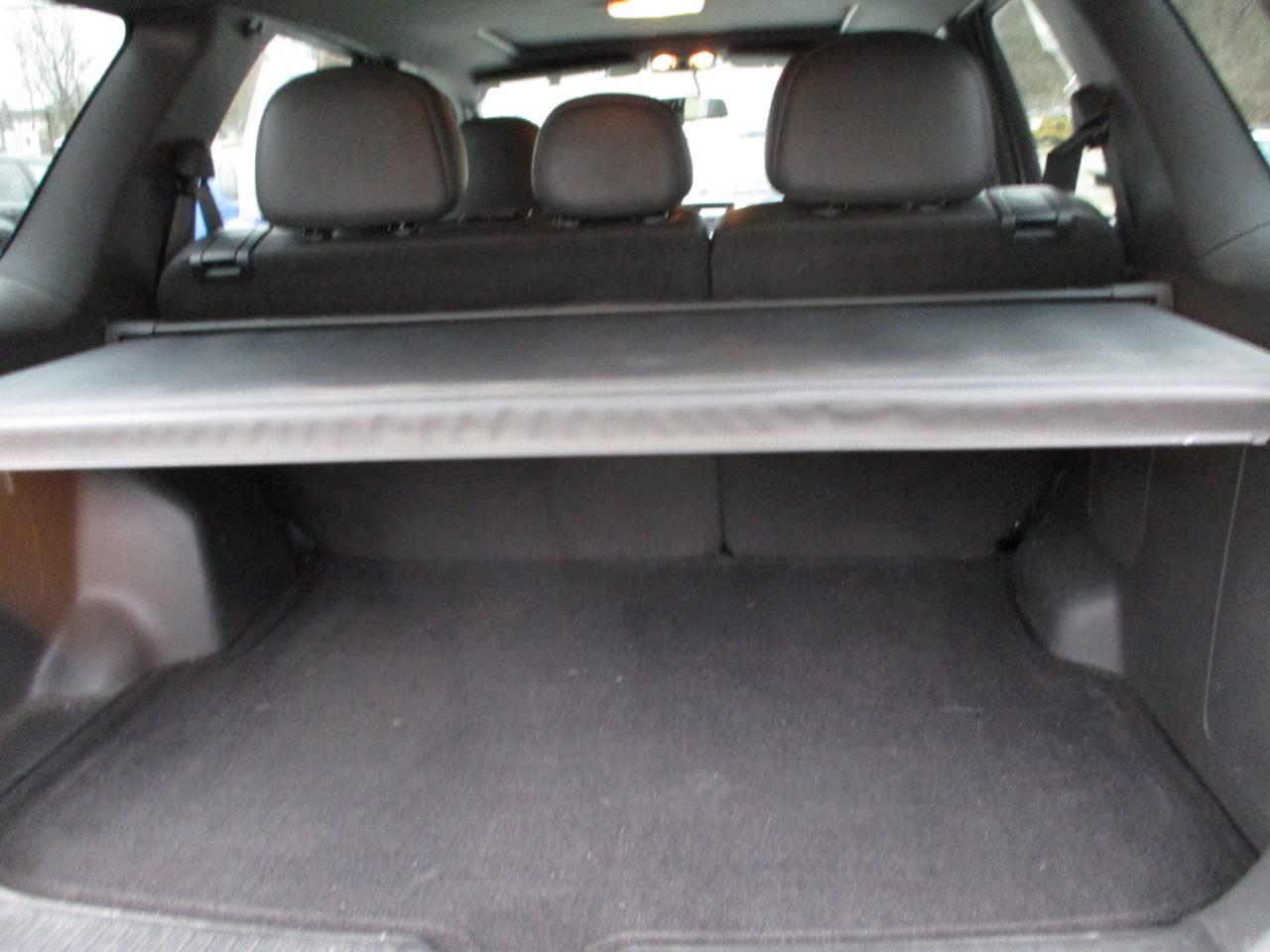 Ford Escape 4WD 4dr Limited 2011