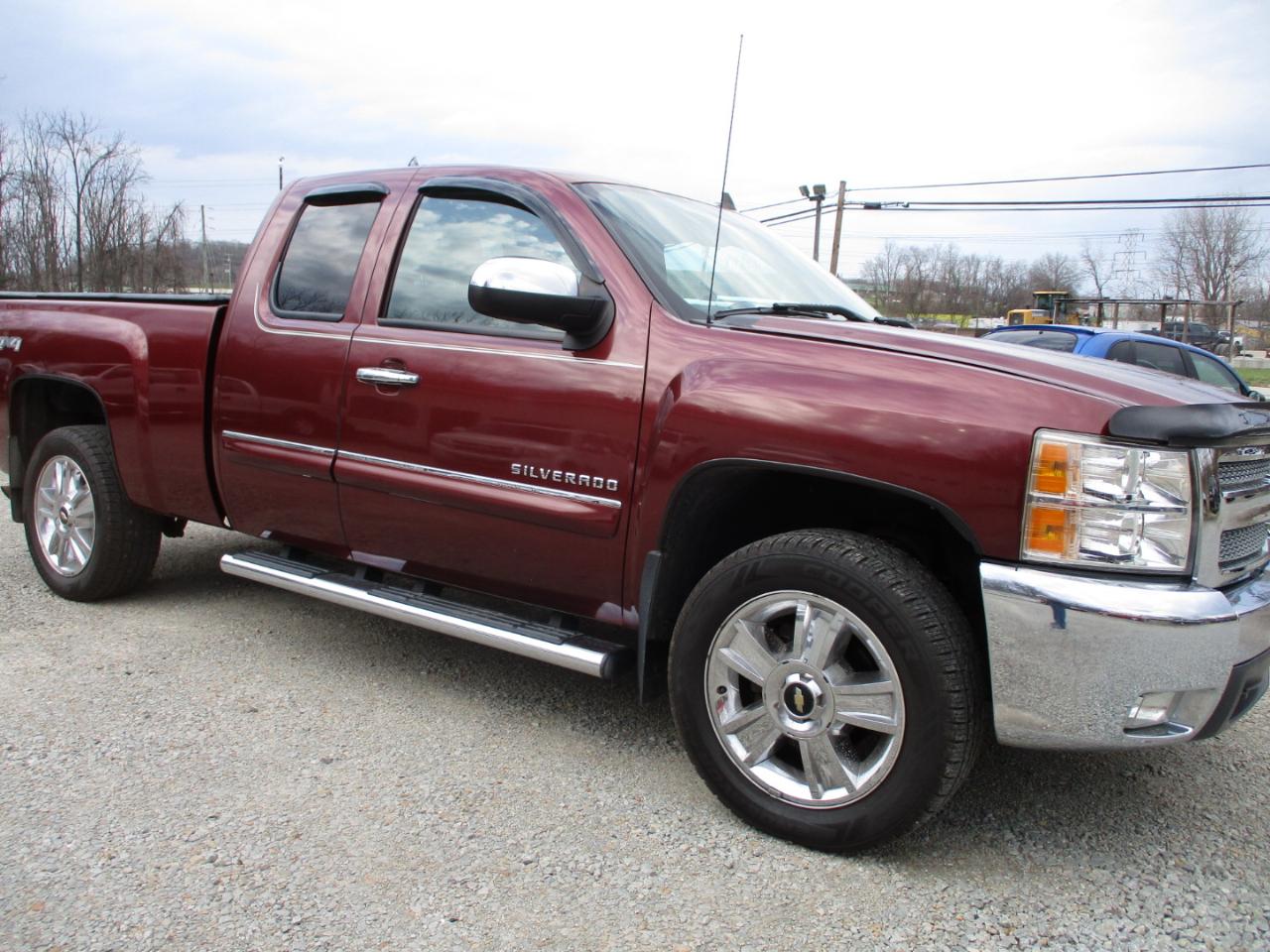 Chevrolet Silverado 1500 4WD Ext Cab 143.5" LT 2013