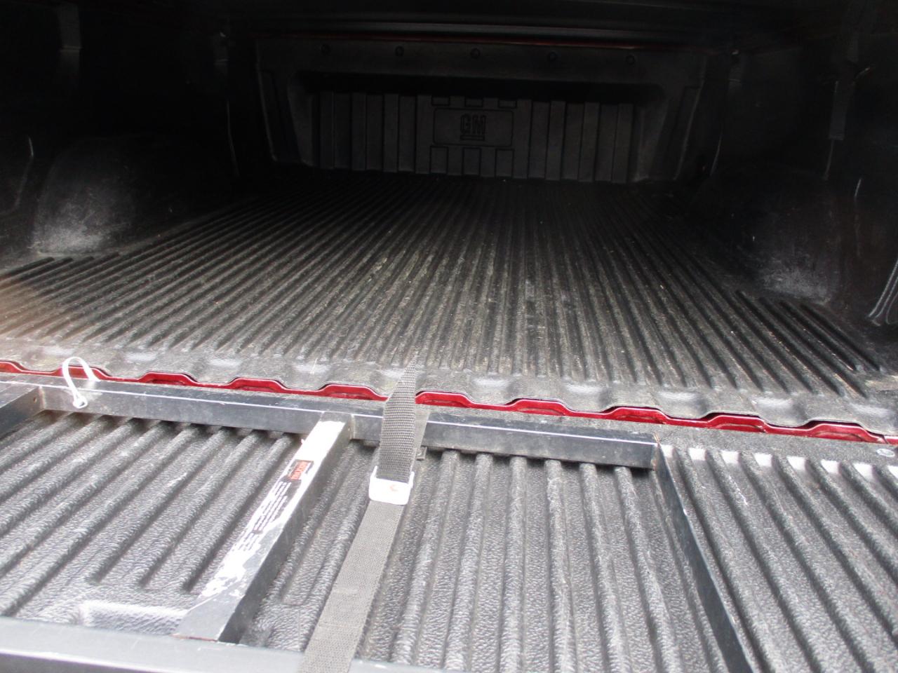 Chevrolet Silverado 1500 4WD Ext Cab 143.5" LT 2013