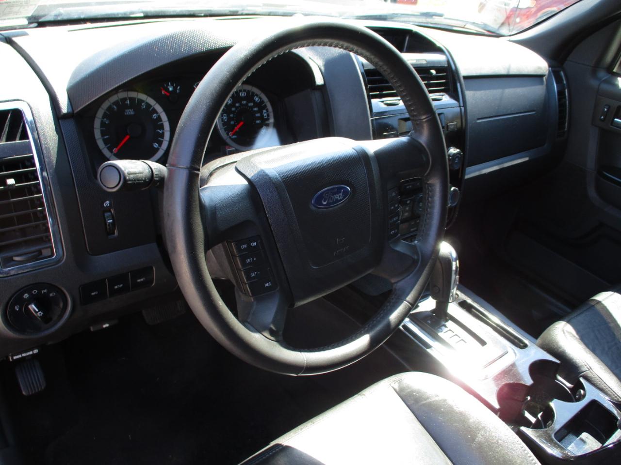 Ford Escape 4WD 4dr Limited 2012