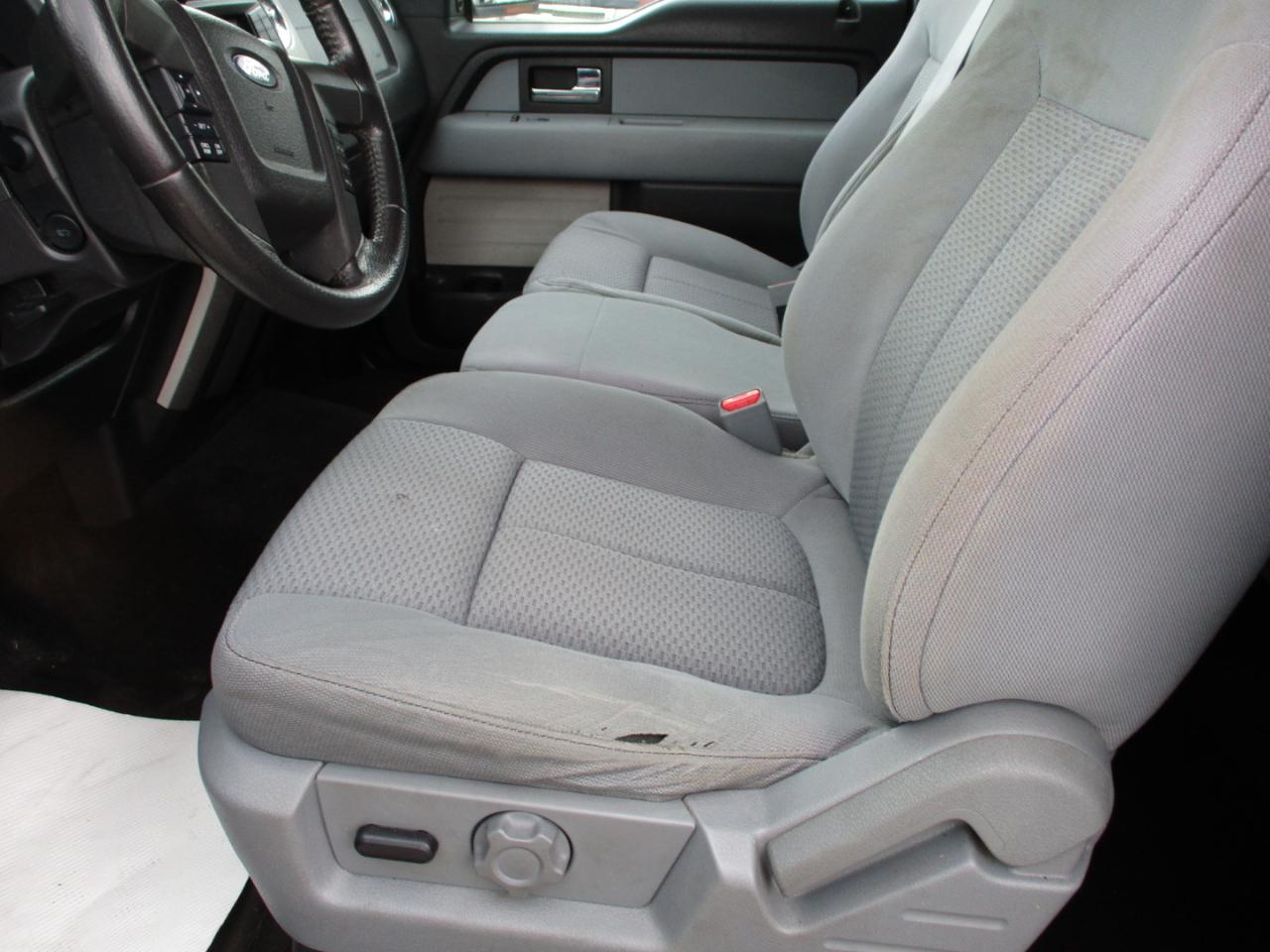 Ford F-150 4WD SuperCab 145" Lariat 2013