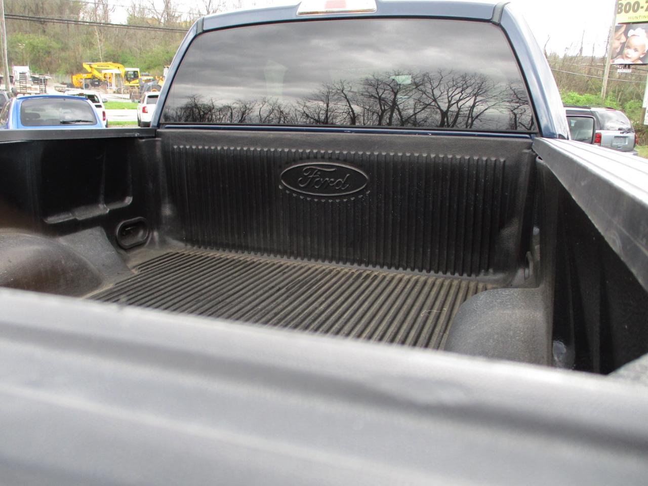 Ford F-150 4WD SuperCab 145" Lariat 2013