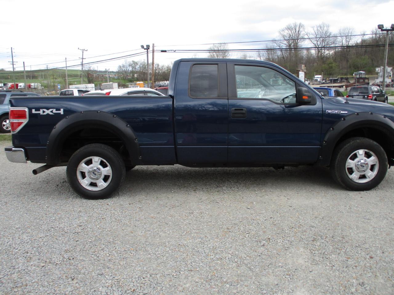 Ford F-150 4WD SuperCab 145" Lariat 2013