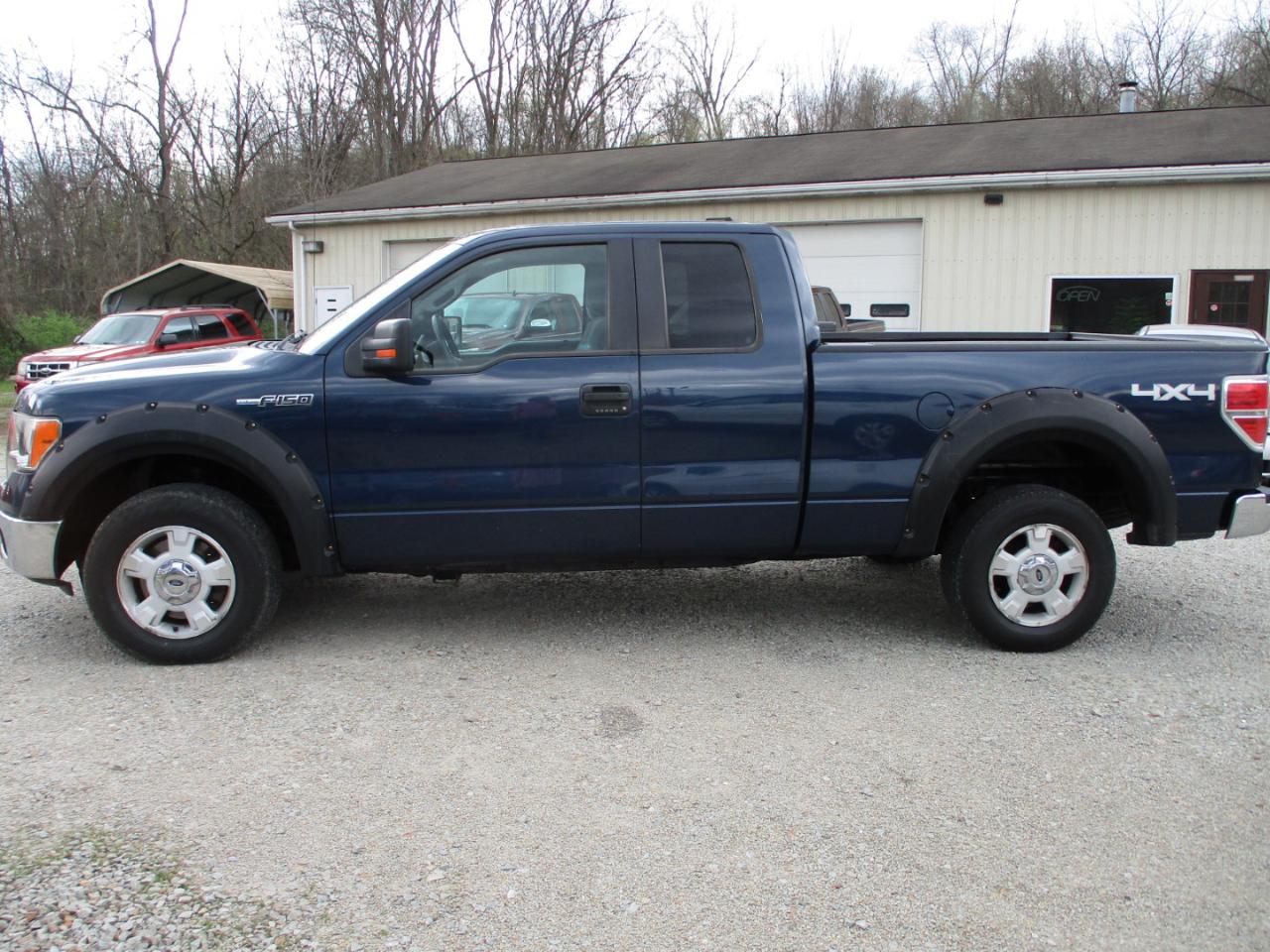 Ford F-150 4WD SuperCab 145" Lariat 2013