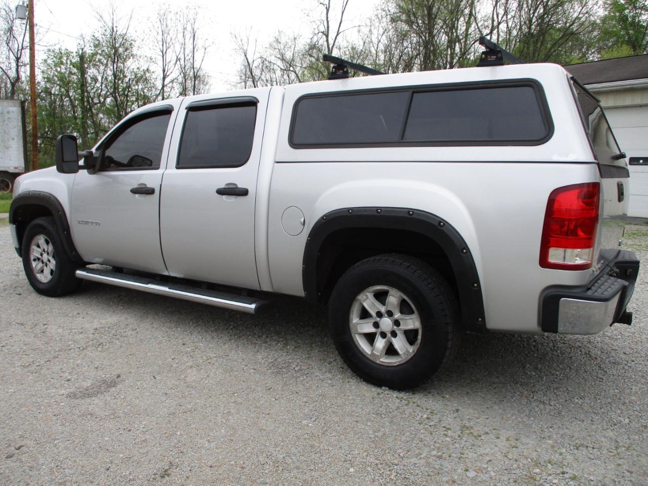 GMC Sierra 1500 4WD Crew Cab 143.5" SLE 2010