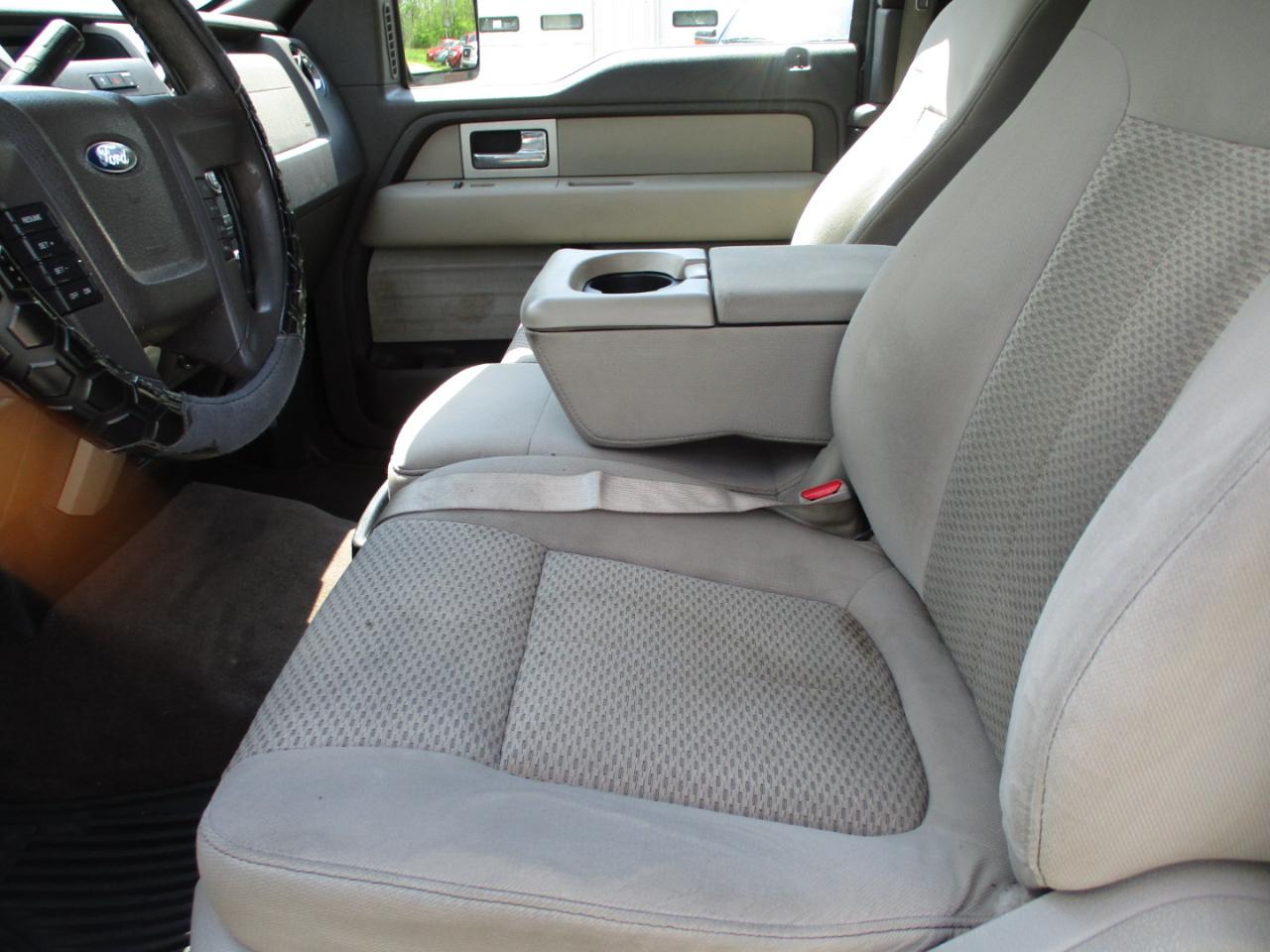 Ford F-150 4WD SuperCab 145" XLT 2010