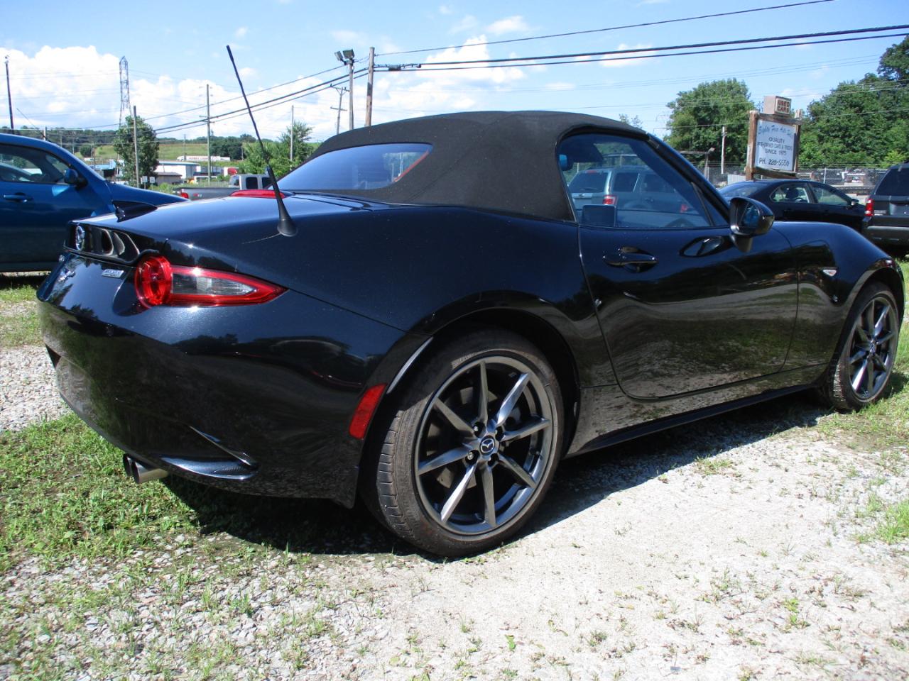 Mazda MX-5 Miata 2dr Conv Man Grand Touring 2016