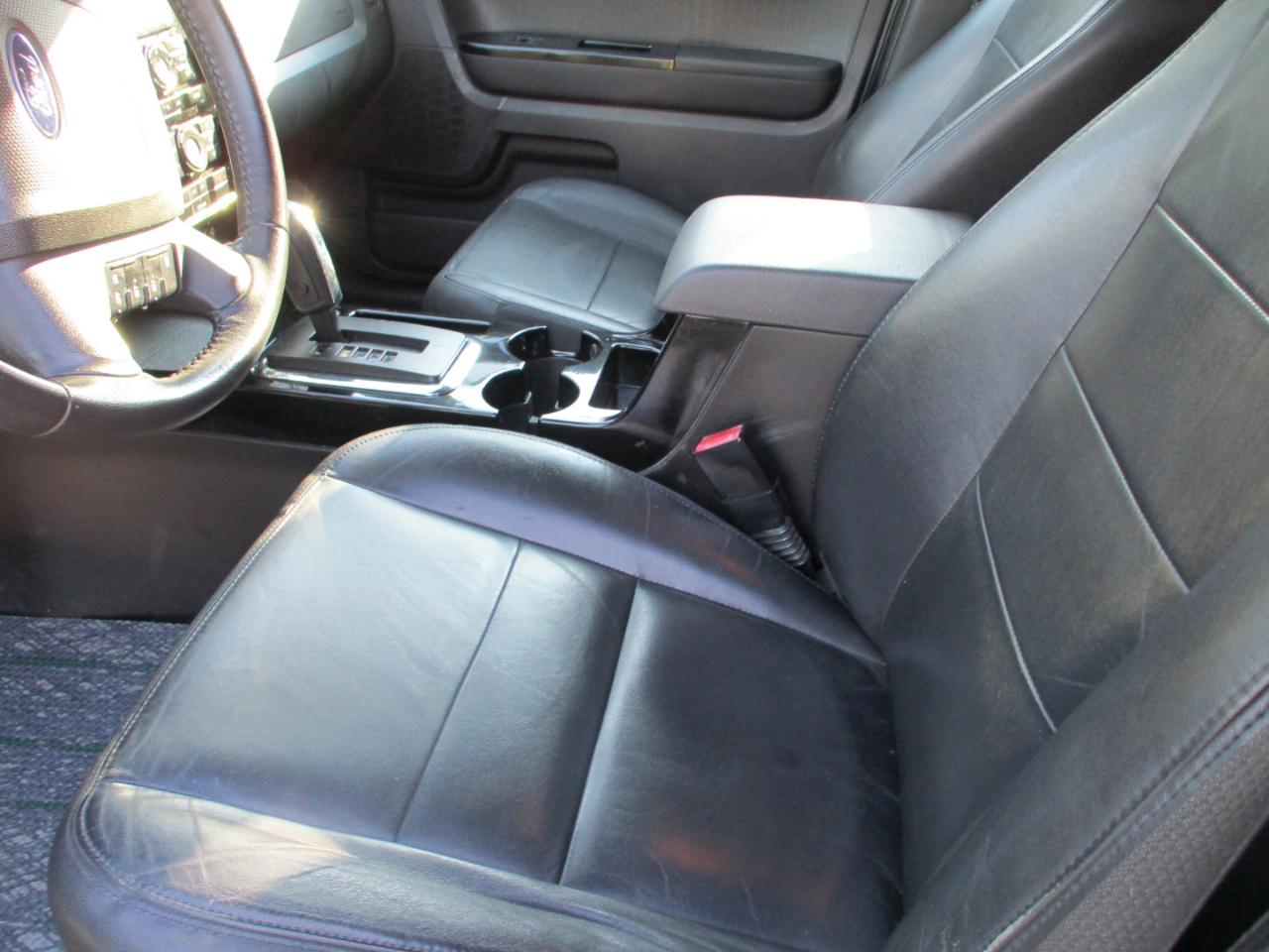 Ford Escape FWD 4dr Limited 2012
