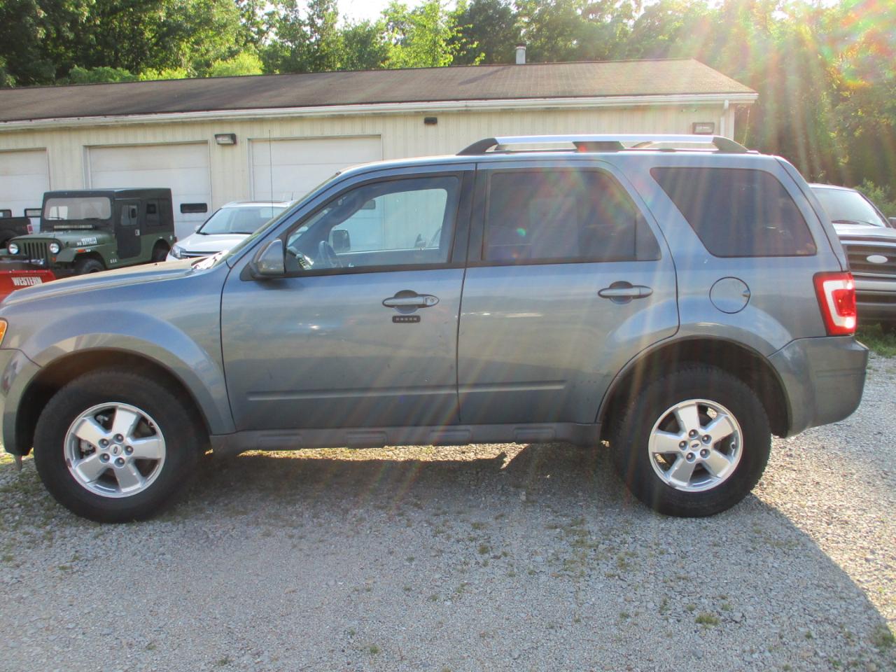 Ford Escape FWD 4dr Limited 2012