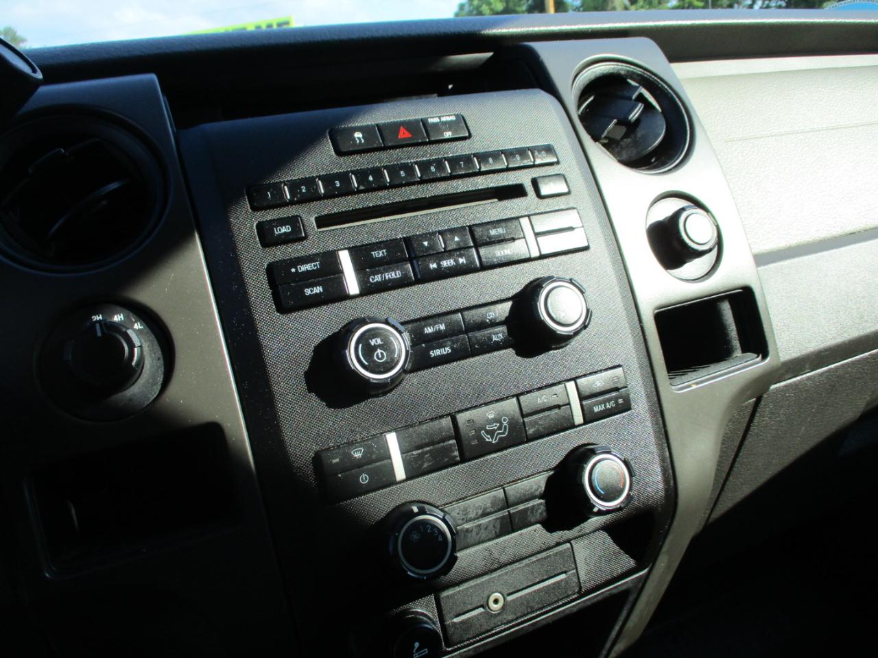 Ford F-150 4WD SuperCab 145" XLT 2010