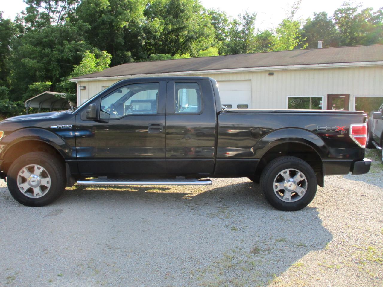 Ford F-150 4WD SuperCab 145" XLT 2010