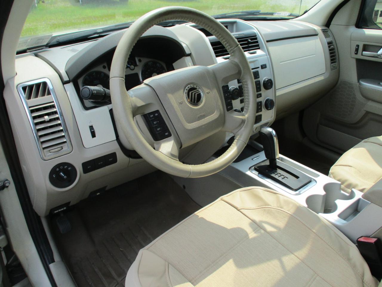 Mercury Mariner 4WD 4dr 2010
