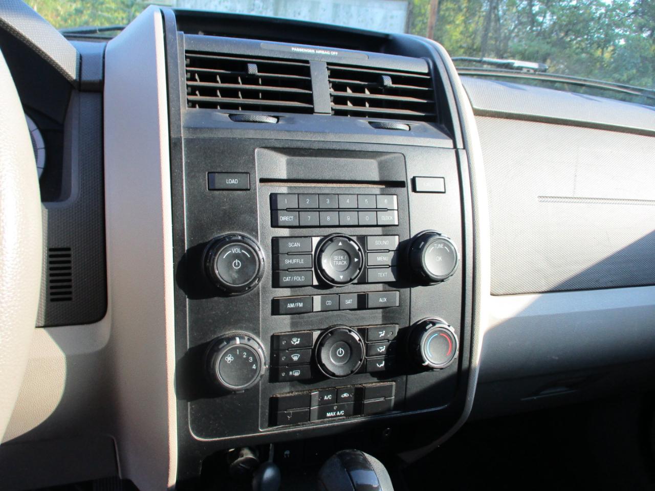 Ford Escape 4WD 4dr I4 Auto XLS 2008