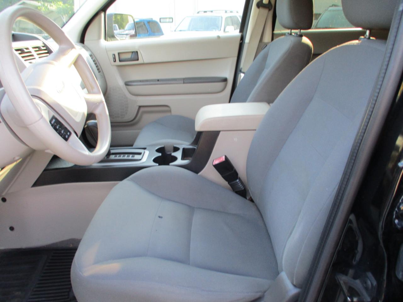 Ford Escape 4WD 4dr I4 Auto XLS 2008