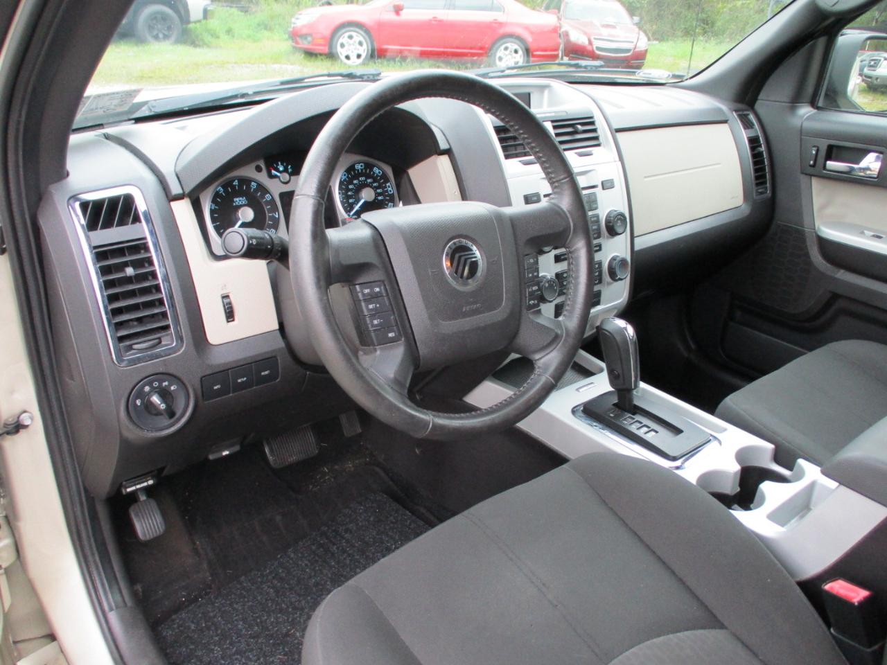 Mercury Mariner 4WD 4dr 2010