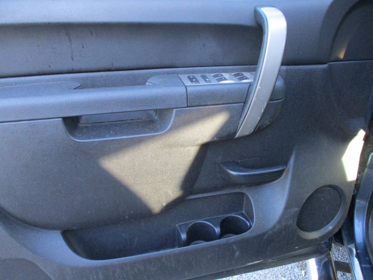 GMC Sierra 1500 4WD Ext Cab 143.5" SLE 2010