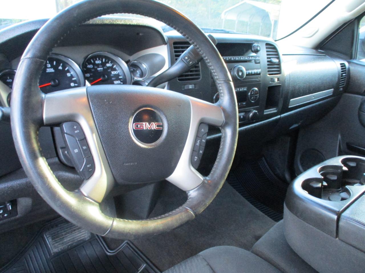 GMC Sierra 1500 4WD Ext Cab 143.5" SLE 2011