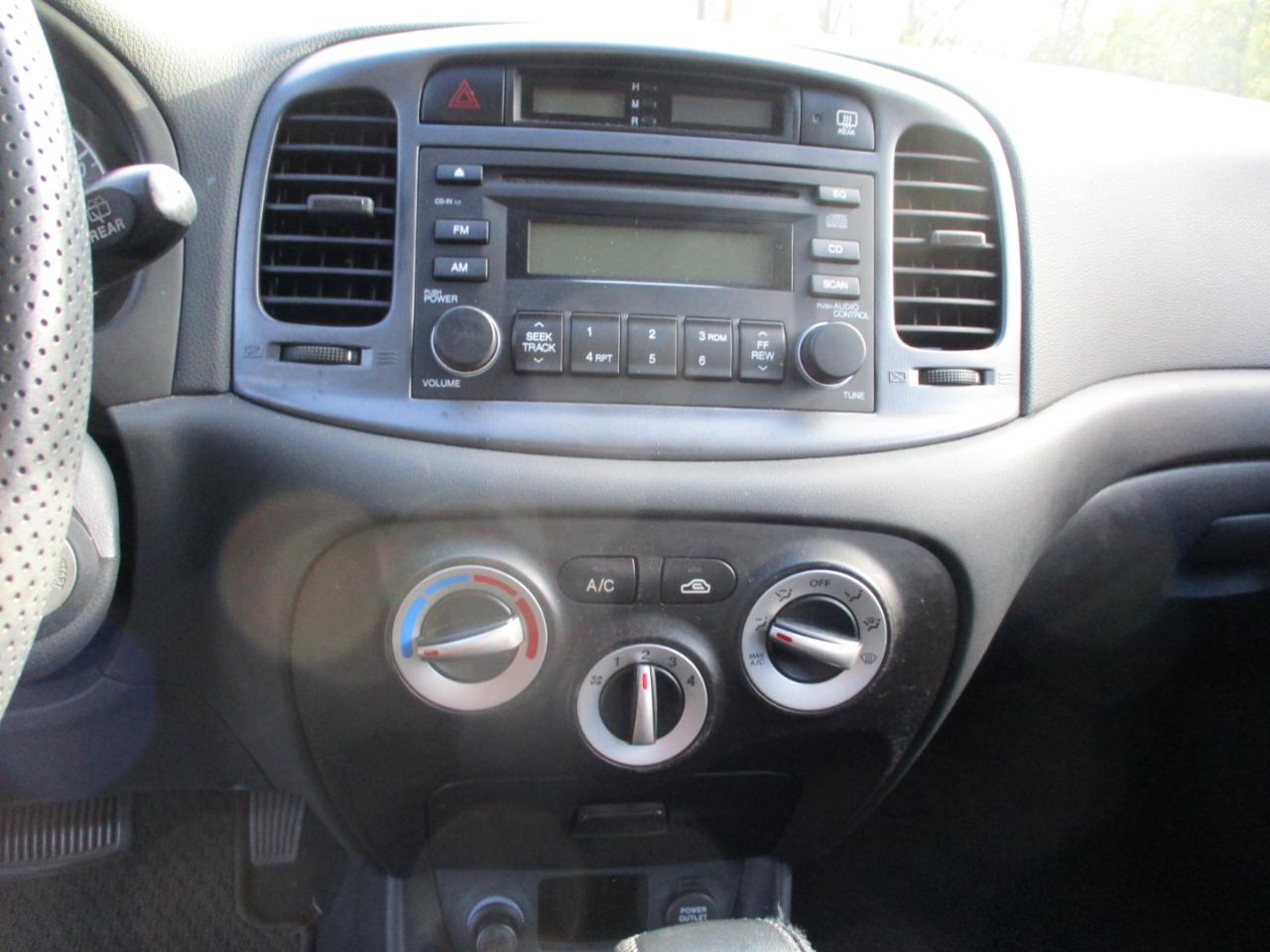 Hyundai Accent 3dr HB Auto SE 2007