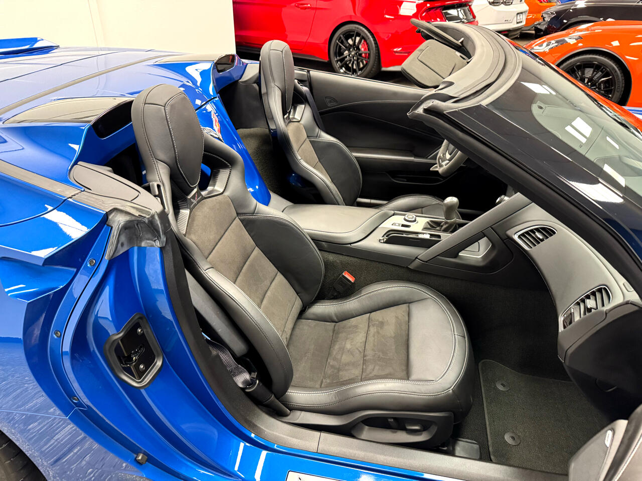2016 Chevrolet Corvette Stingray Z51 Convertible photo 17