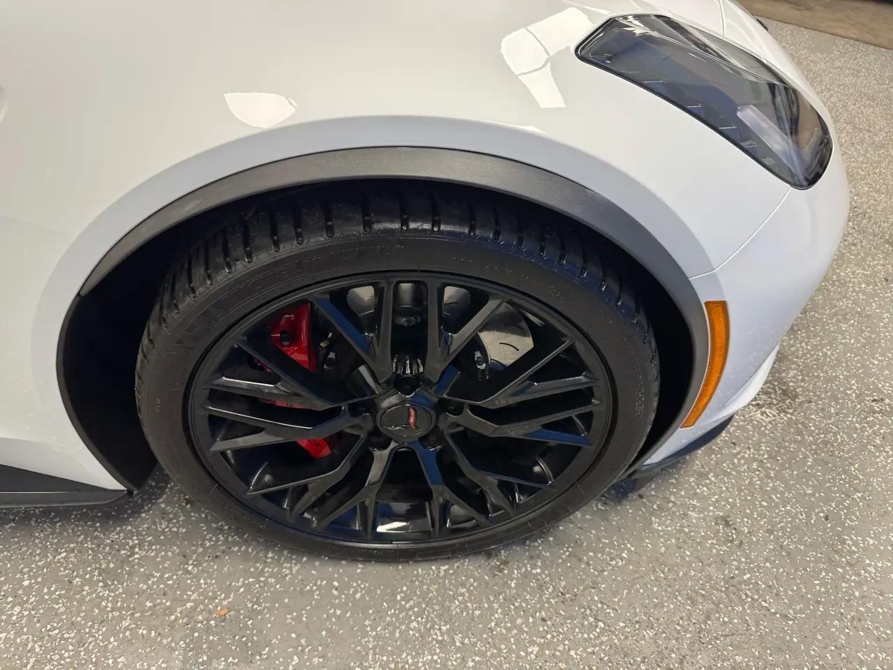 Chevrolet Corvette 2dr Z06 Cpe w/2LZ 2019