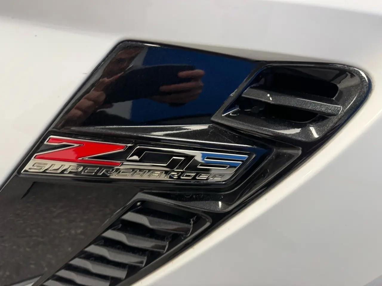 Chevrolet Corvette 2dr Z06 Cpe w/2LZ 2019