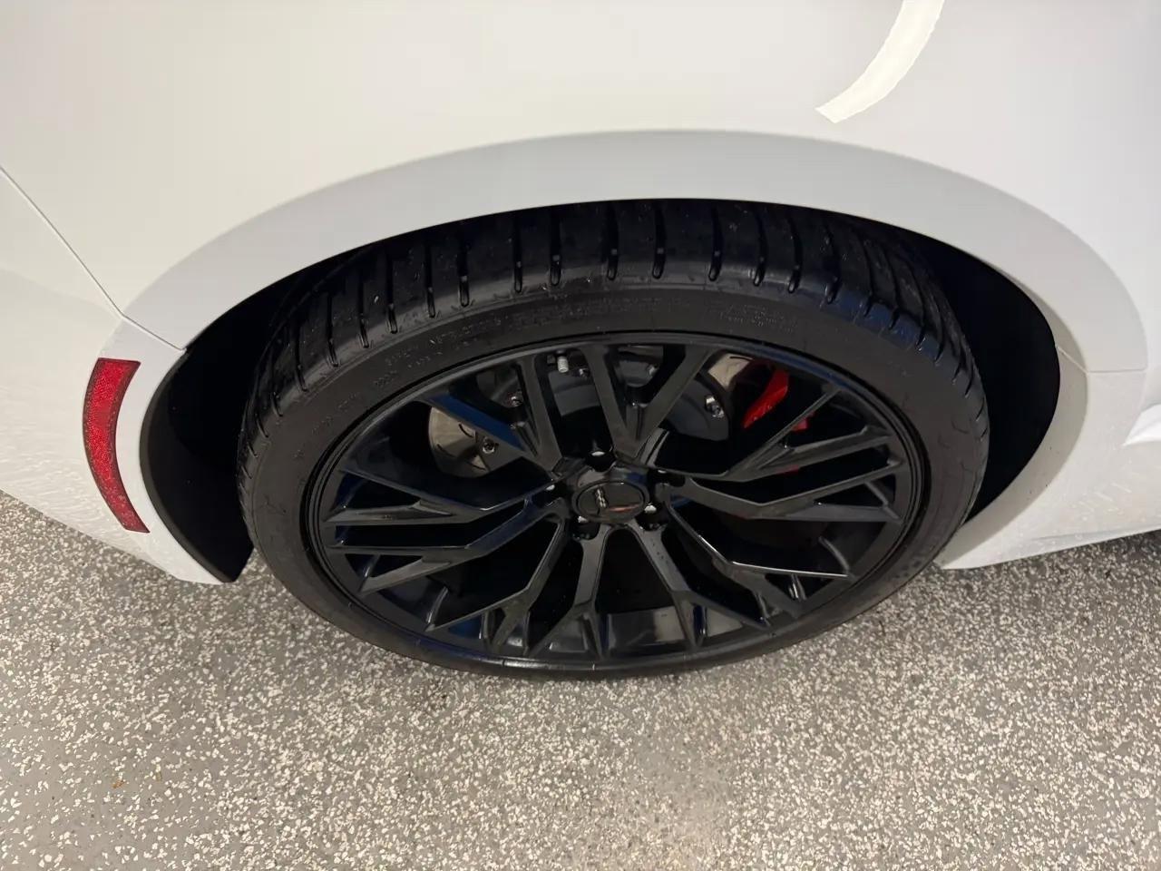 Chevrolet Corvette 2dr Z06 Cpe w/2LZ 2019